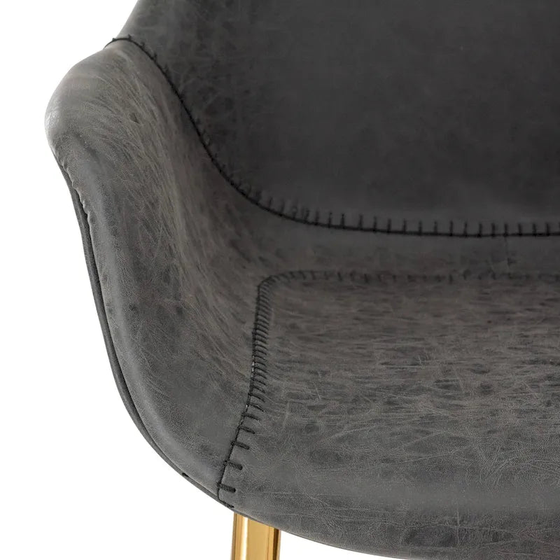 Fauteuil moderne rembourré en cuir vieilli, pieds en métal doré, marron clair